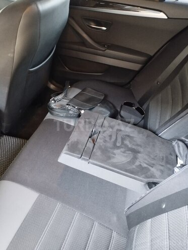 BMW 520 2016, 209,000 km - 2.0 l - Bakı