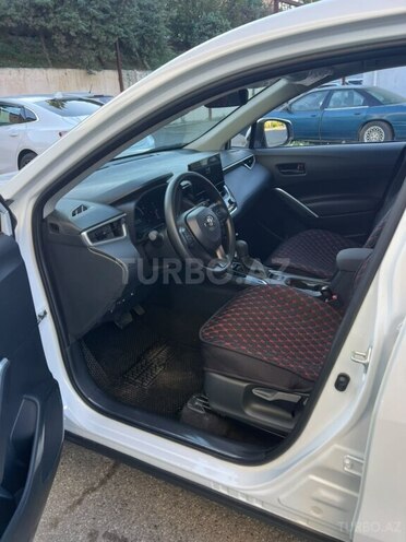 Toyota Corolla Cross 2025, 3,600 km - 2.0 l - Bakı