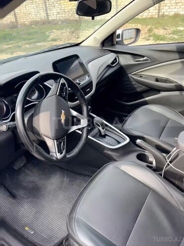 Chevrolet Onix 2024, 64,000 km - 1.2 l - Bakı
