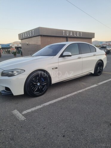 BMW 530 2011, 255,000 km - 3.0 l - Bakı