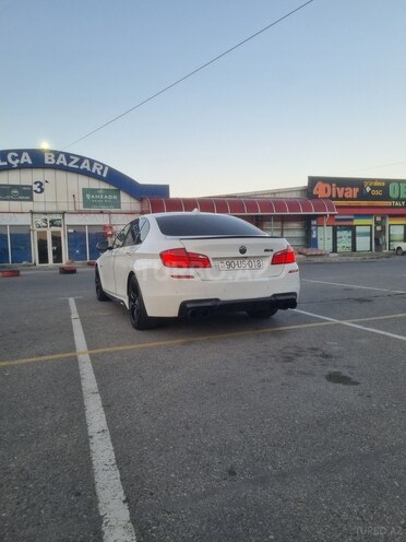 BMW 530 2011, 255,000 km - 3.0 l - Bakı
