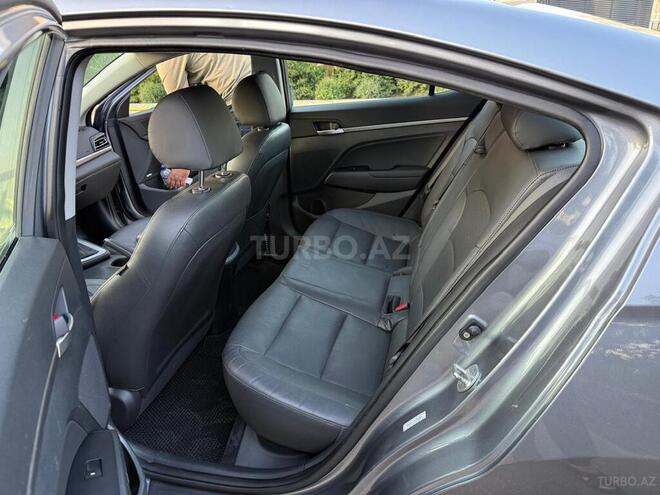 Hyundai Elantra 2019, 116,500 km - 2.0 l - Bakı
