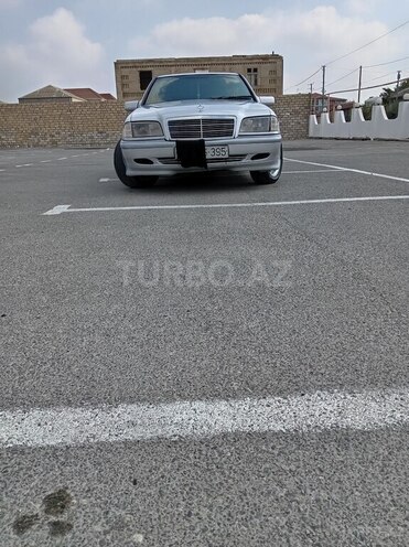 Mercedes C 180 1998, 320,000 km - 1.8 l - Bakı