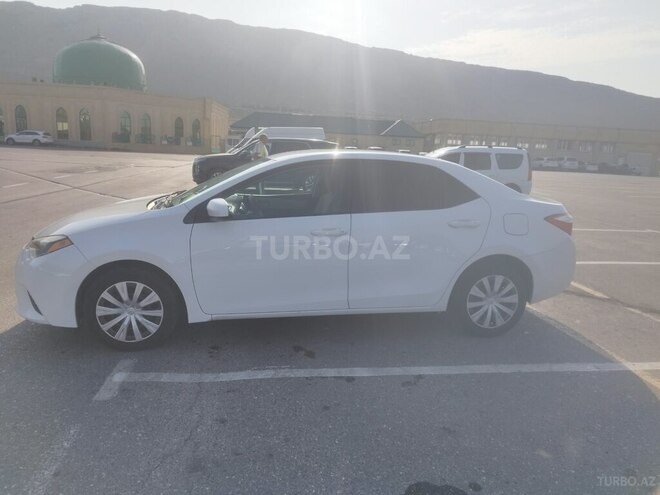 Toyota Corolla 2015, 100,726 km - 1.8 l - Bakı