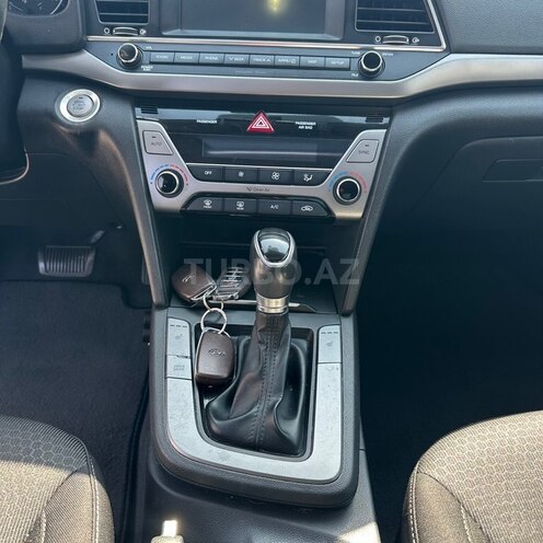 Hyundai Elantra 2016, 116,000 km - 2.0 l - Bakı