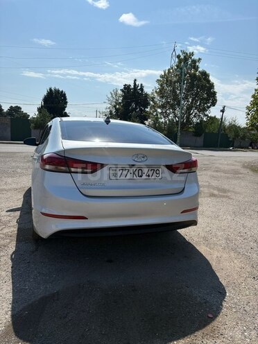 Hyundai Elantra 2018, 370,000 km - 2.0 l - Ağstafa