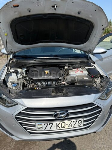 Hyundai Elantra 2018, 370,000 km - 2.0 l - Ağstafa