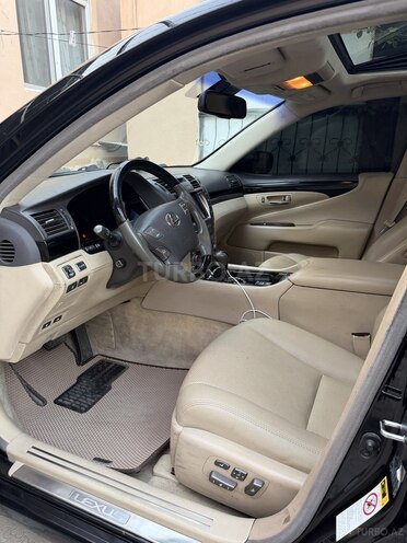 Lexus LS 460 2012, 245,000 km - 4.6 l - Bakı