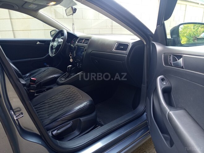 Volkswagen Jetta 2014, 136,200 km - 2.0 l - Bakı