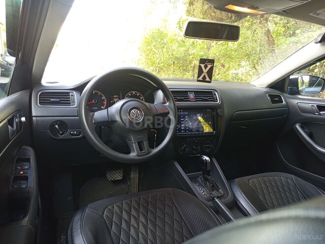 Volkswagen Jetta 2014, 136,200 km - 2.0 l - Bakı