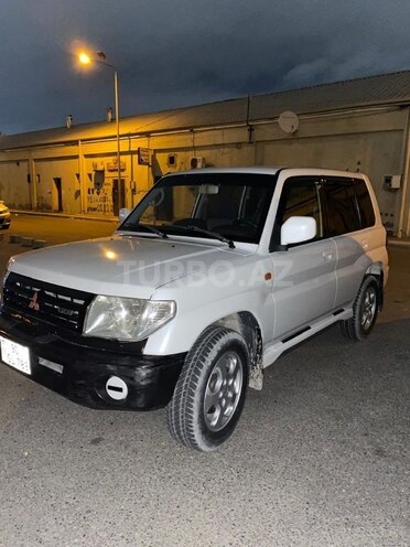 Mitsubishi Pajero io 2000, 280,000 km - 1.8 l - Mingəçevir