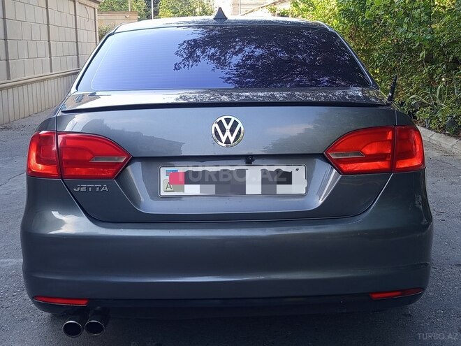 Volkswagen Jetta 2014, 136,200 km - 2.0 l - Bakı