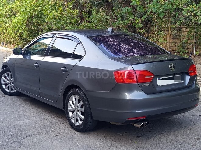 Volkswagen Jetta 2014, 136,200 km - 2.0 l - Bakı