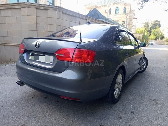 Volkswagen Jetta 2014, 136,200 km - 2.0 l - Bakı