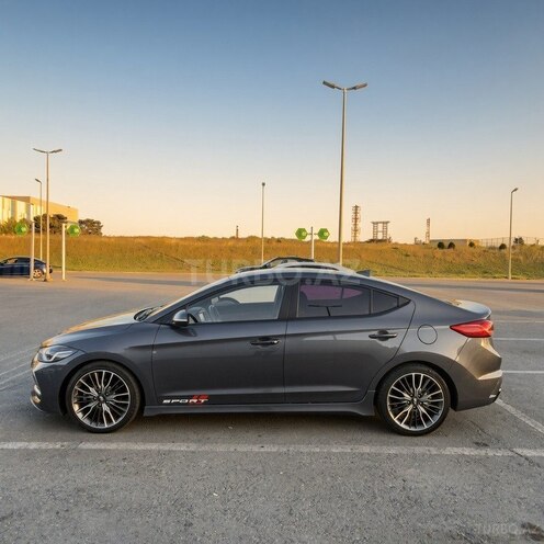 Hyundai Elantra 2016, 135,000 km - 1.6 l - Bakı