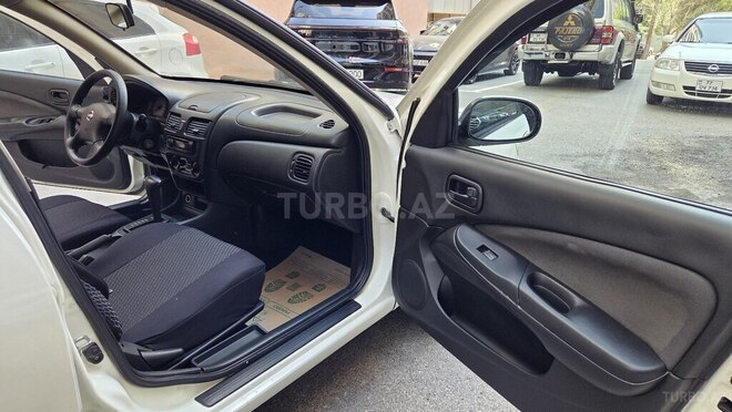 Nissan Sunny 2008, 195,000 km - 1.3 л - Bakı