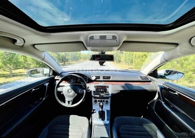 Volkswagen Passat 2013, 241,323 km - 1.8 л - Bakı