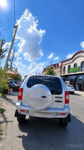 Chevrolet Niva 2008, 199,000 km - 1.7 л - İmişli