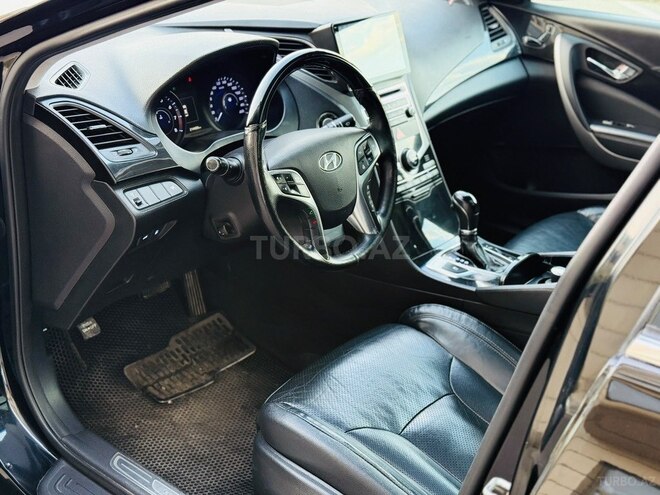 Hyundai Grandeur 2016, 200,000 km - 2.4 l - Qazax