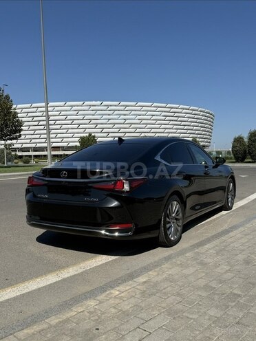 Lexus ES 250 2022, 32,500 km - 2.5 л - Bakı