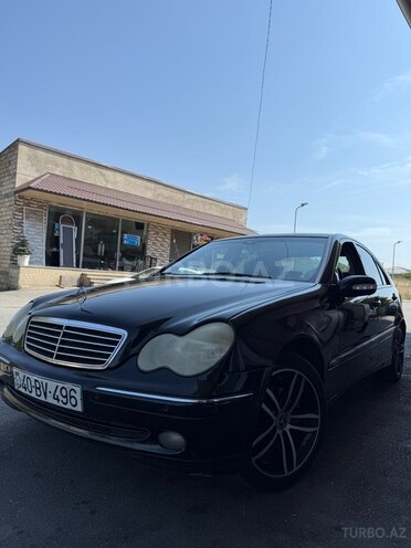 Mercedes C 180 2000, 410,000 km - 2.0 л - Quba