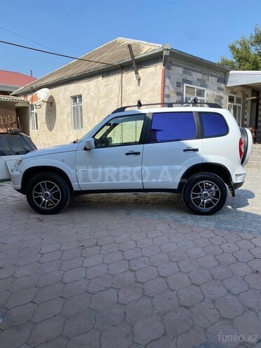 Chevrolet Niva 2012, 131,000 km - 1.7 л - Bakı