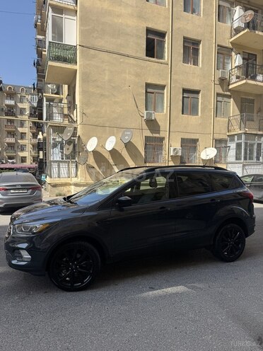 Ford Escape 2019, 119,000 km - 1.5 l - Bakı