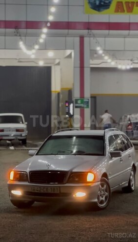 Mercedes C 180 2000, 495,000 km - 1.8 л - Lənkəran