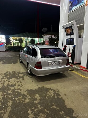 Mercedes C 180 2000, 495,000 km - 1.8 л - Lənkəran