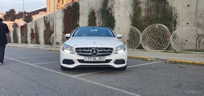 Mercedes C 300 2017, 175,000 km - 2.0 l - Bakı