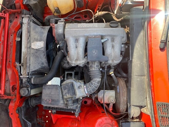 BMW 316 1989, 246,000 km - 1.8 l - Bakı