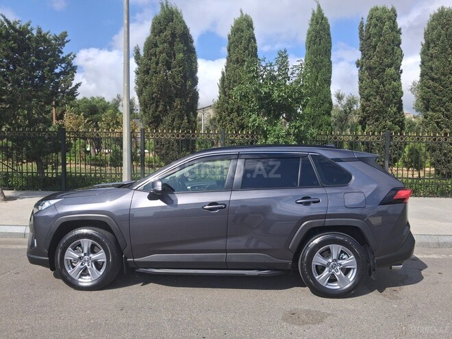 Toyota RAV4 2023, 29,500 km - 2.5 л - Bakı