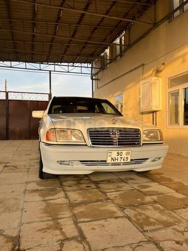 Mercedes C 240 1998, 365,000 km - 2.4 л - Bakı