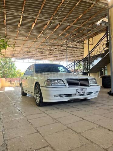 Mercedes C 240 1998, 365,000 km - 2.4 л - Bakı