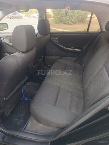Toyota Corolla 2005, 220,000 km - 1.4 l - Gəncə