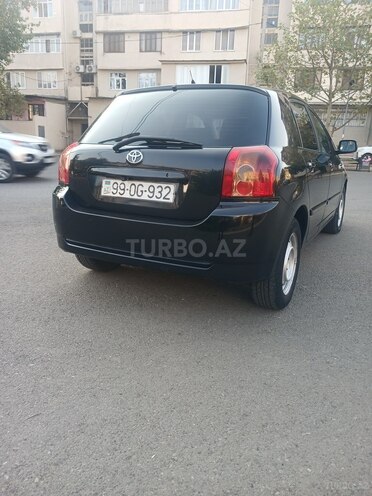 Toyota Corolla 2005, 220,000 km - 1.4 l - Gəncə