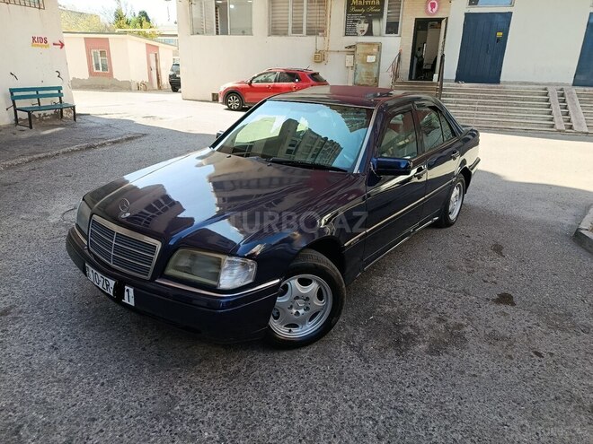 Mercedes C 200 1994, 225,544 km - 2.0 л - Bakı