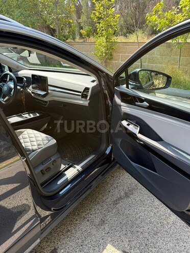 Volkswagen ID.6 Crozz 2022, 28,900 km - 0.0 л - Bakı
