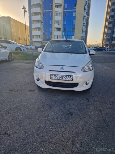 Mitsubishi Mirage 2014, 120,000 km - 1.2 л - Bakı