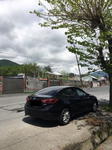 Mazda 3 2014, 183,000 km - 1.5 l - Qax