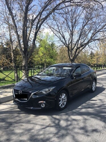Mazda 3 2014, 183,000 km - 1.5 l - Qax