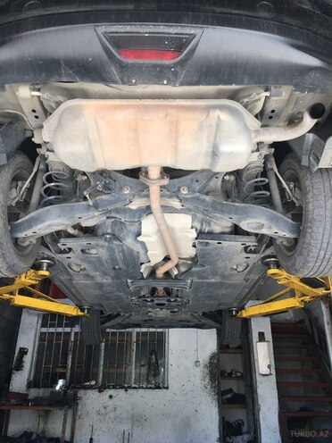 Mazda 3 2014, 183,000 km - 1.5 l - Qax