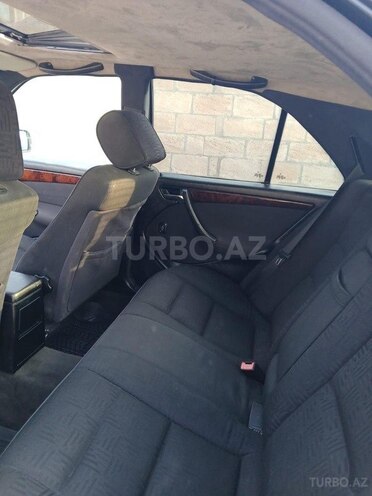 Mercedes C 240 1998, 315,033 km - 2.4 л - Şamaxı