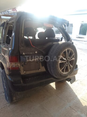 Mitsubishi Pajero io 2000, 175,000 km - 2.0 l - Bakı