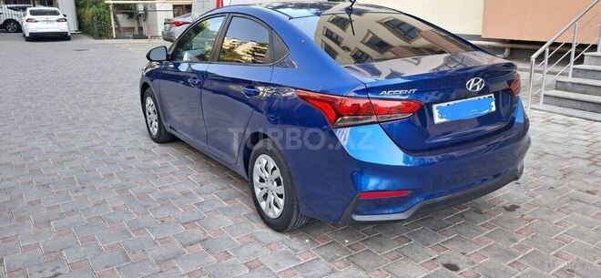 Hyundai Accent 2018, 205,996 km - 1.6 l - Bakı