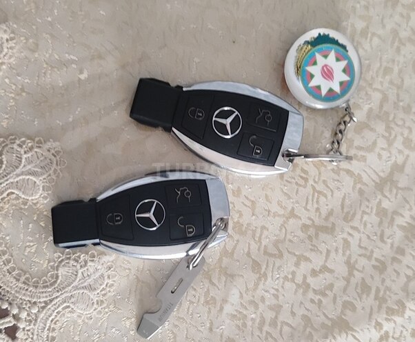 Mercedes E 220 2008, 256,000 km - 2.2 l - Bakı