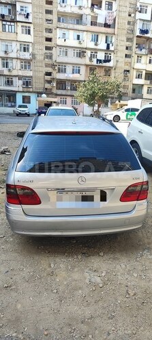 Mercedes E 220 2008, 256,000 km - 2.2 l - Bakı