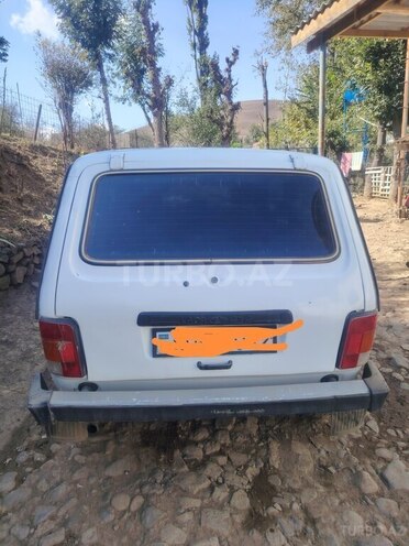 LADA (VAZ) Niva 1998, 300,000 km - 1.7 л - Yardımlı