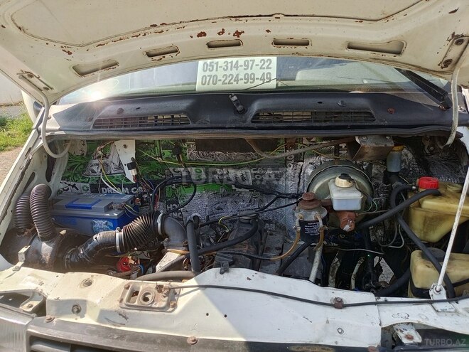 GAZ  1998, 440,000 km - 3.2 l - Saatlı