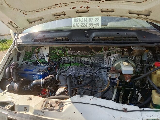 GAZ  1998, 440,000 km - 3.2 l - Saatlı